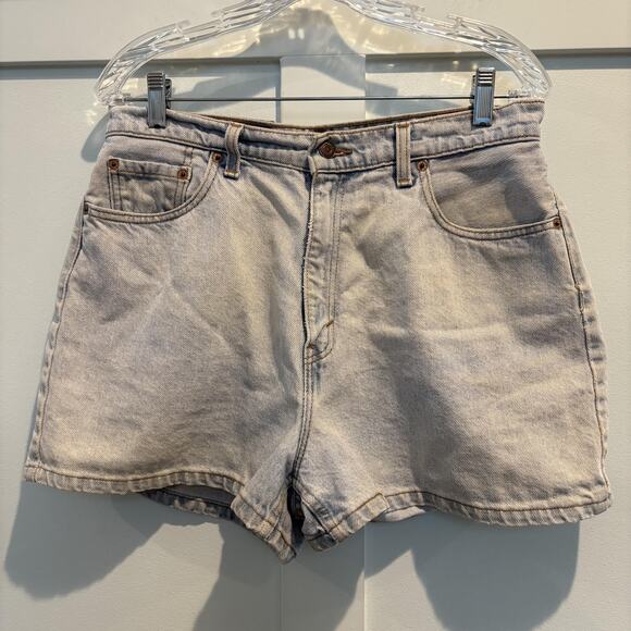 Vintage Levis 561 Shorts Womens 12 Light Wash Denim High Rise Loose Fit USA 90s - Picture 5 of 14